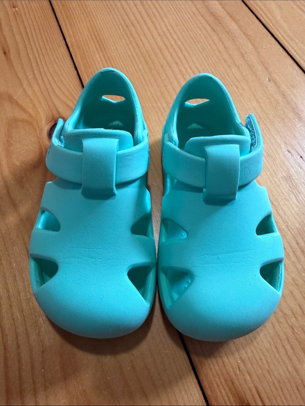Ten Little Aqua Water Sandals
